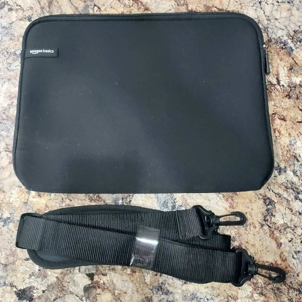 Laptop carry case